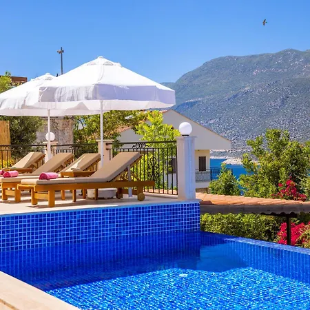 Sunshine, Peninsula Villa