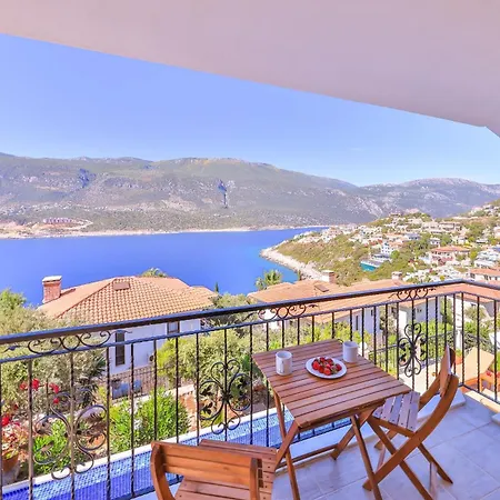 Villa Sunshine, Peninsula Kas
